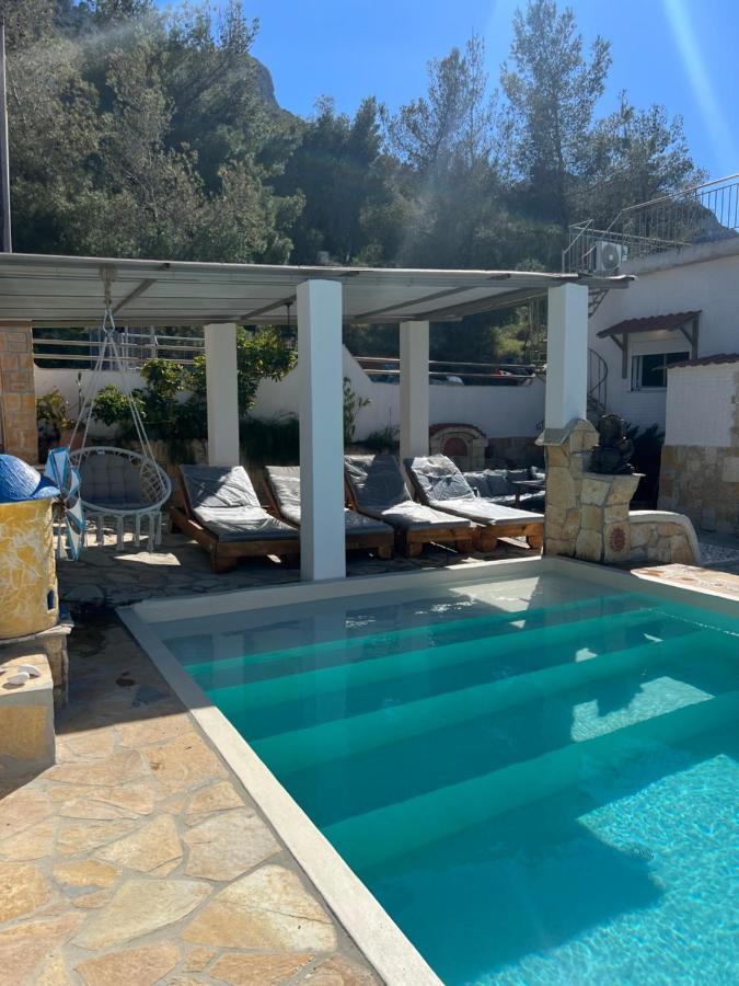 Theodore Resort Agios Georgios  المظهر الخارجي الصورة